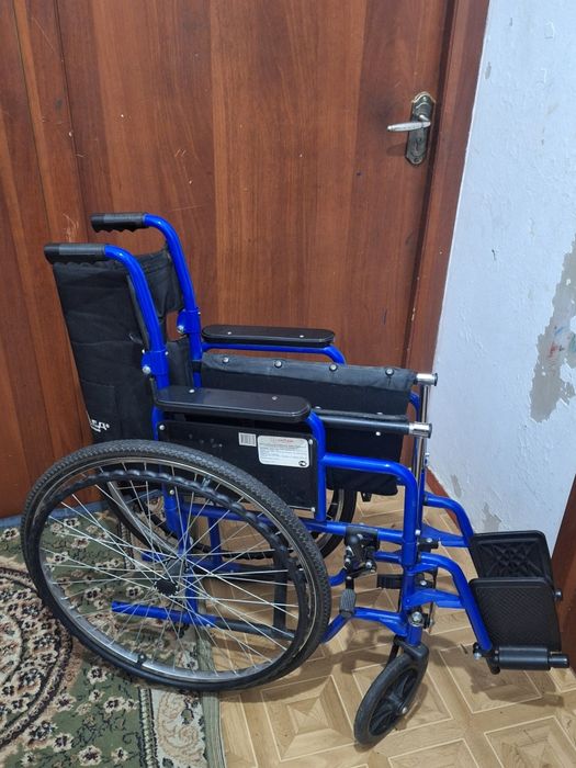 Инвалидная коляска
