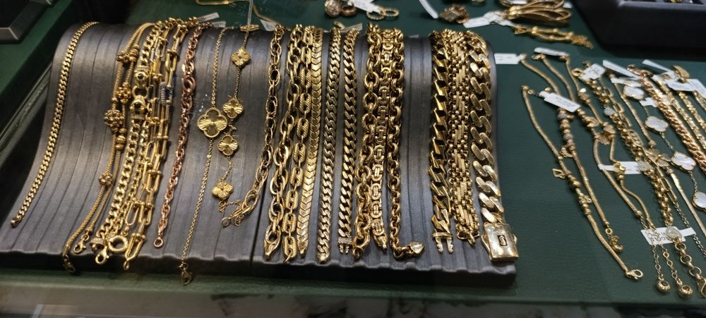 Золотые браслеты мужские и женские разные, проба 585 вес разные