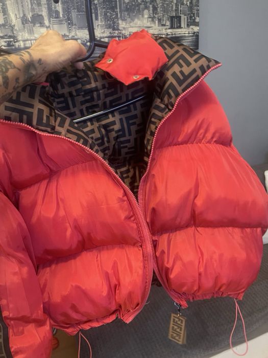 Уникално двулицево яке