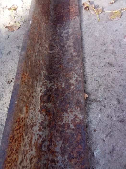 Подам швеллер уголок