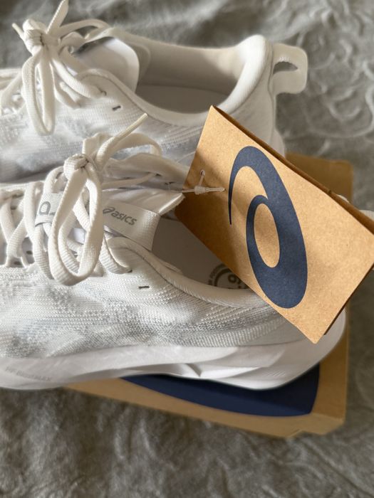 Asics novablast 5