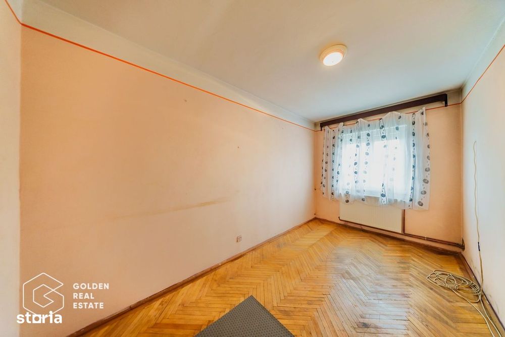 Apartament spatios cu 3 camere, Vlaicu Lebada, centrala proprie