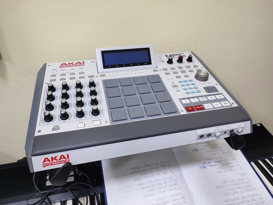 AKAI MPC renaissance