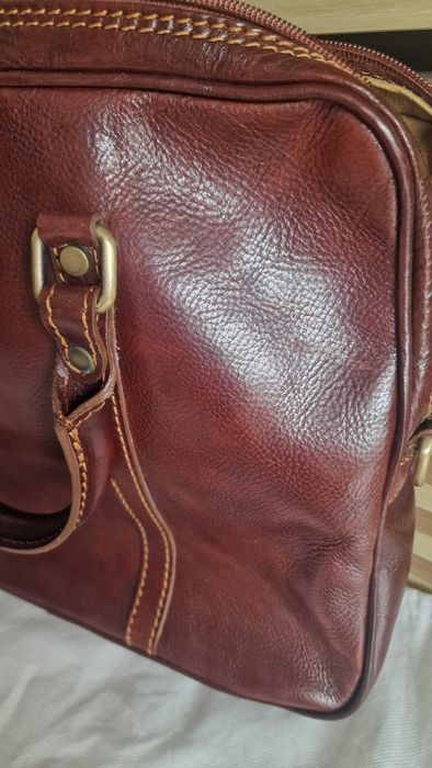 Servieta piele Cromia, noua