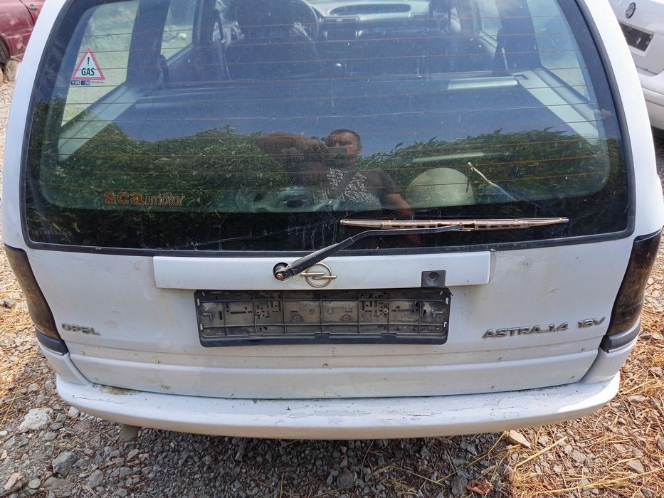 Опел Астра  1.6 бензин