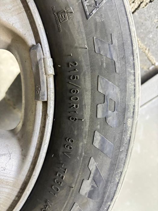 Продам диски с резиной