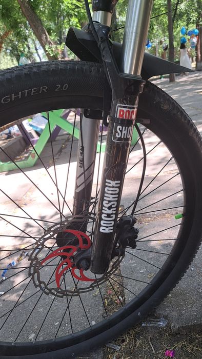 Карбонов велосипед Felt Edict LTD | RockShox | Хидравлични спирачки