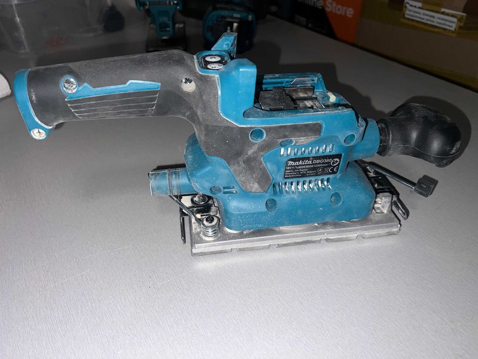 Makita DBO380 — акумулаторен виброшлайф