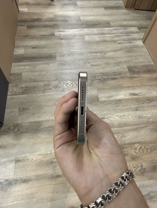 Продам iPhone 15Pro Max 256GB СРОЧНО