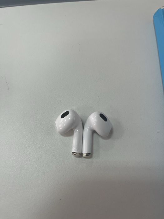 Air pods 2 lux..