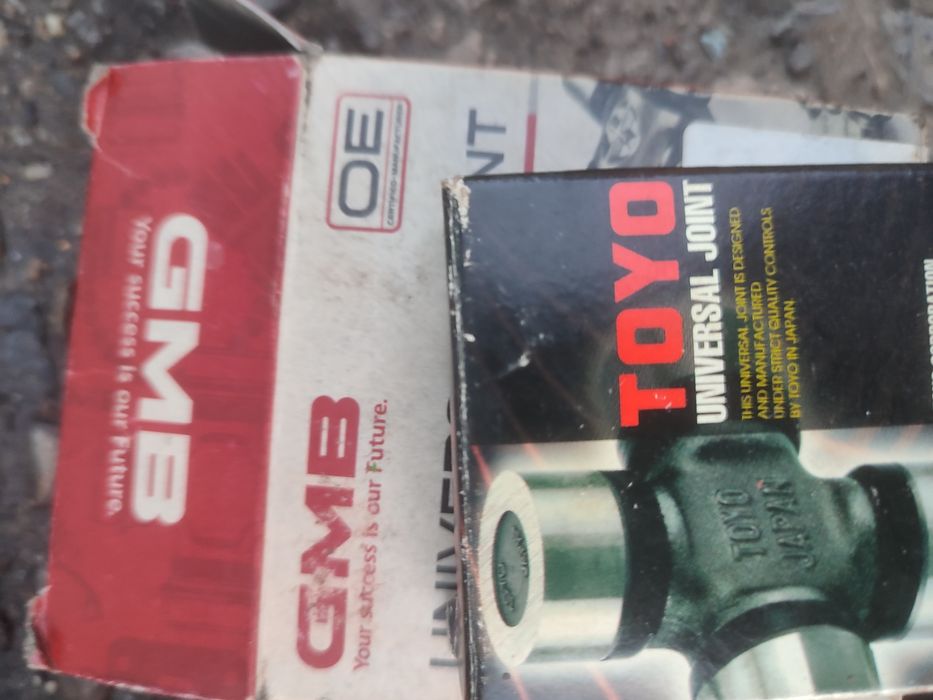 Продам рычаги Тойота Лексус