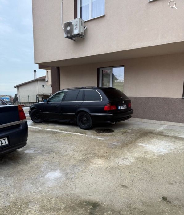 BMW e39 523i -1000€