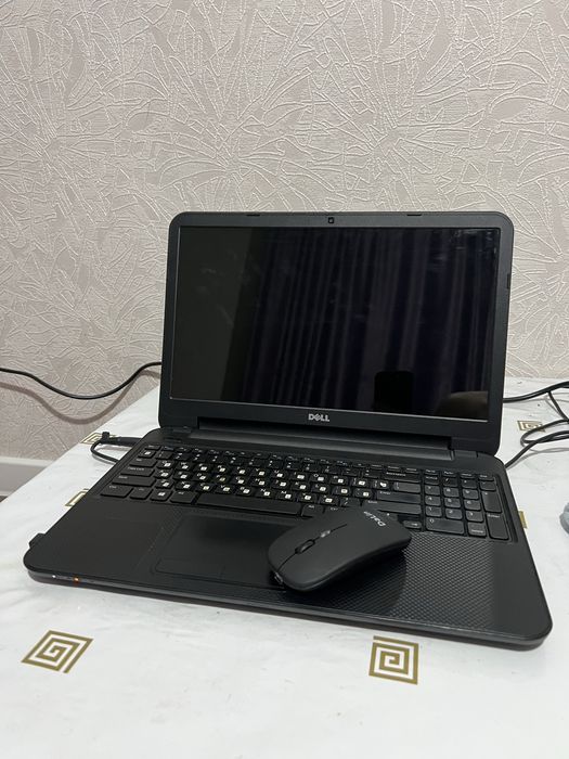 Ноутбук Dell  DESKTOP-F6VTBB6