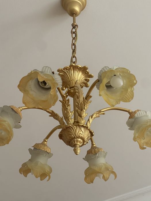 Продам антикварную люстру