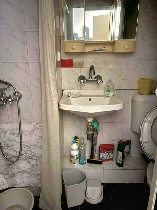 Продава се 4-стаен апартамент, 109 кв.м. гр. Димитровград, 82 000 €