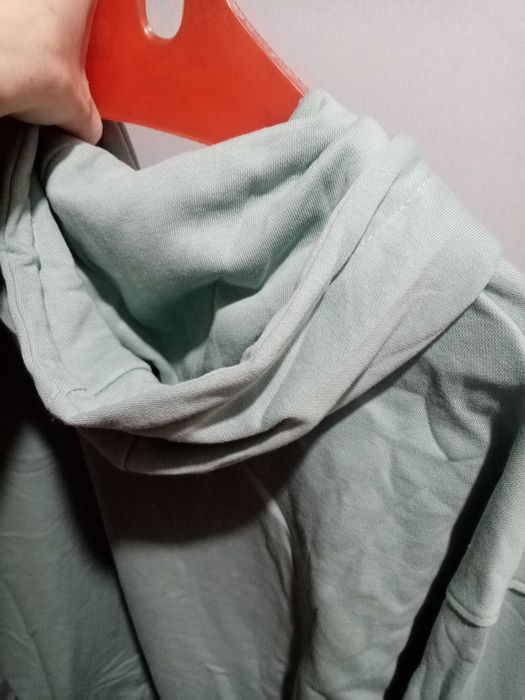 Толстовка новая.