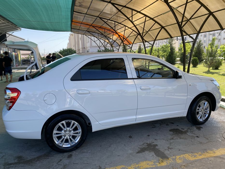 Chevrolet cobalt 2024