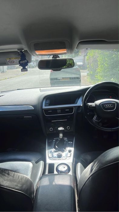 Audi A4        2015