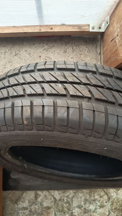 Vând 4 cauciucuri 185/65/r15