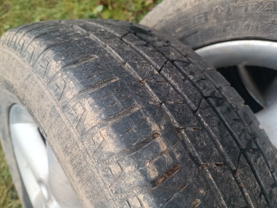 Cauciucuri cu jante alu nissan 215/65/R16