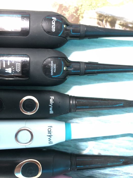 Ел.четки за зъби нови