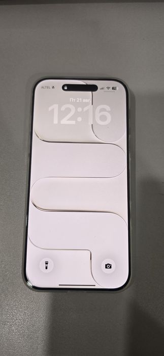 Iphone 17 air  gold обмен на 26 ультра