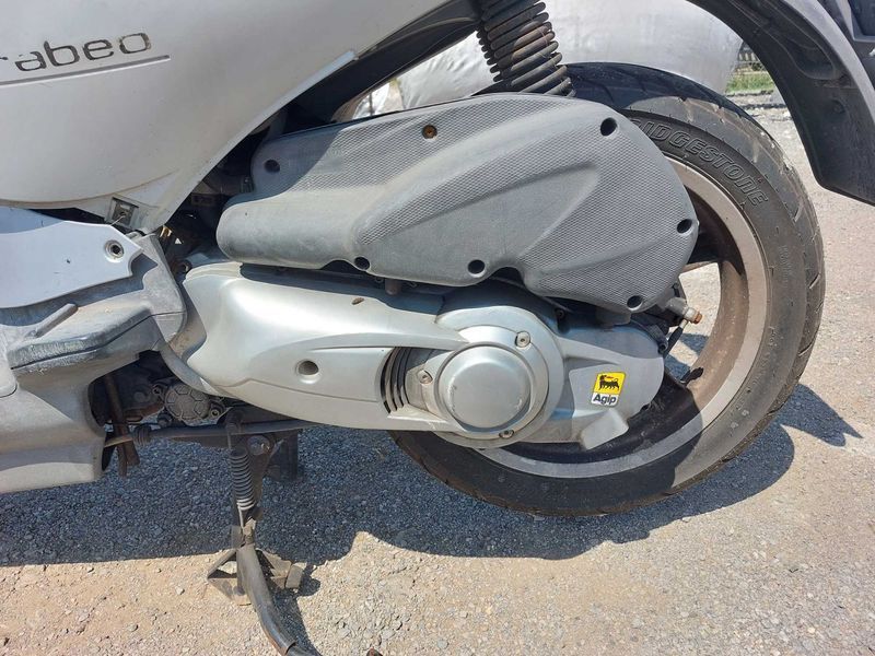 Aprilia Scarabeo Априлия Скарабео Скутер мотопед мотор НА ЧАСТИ