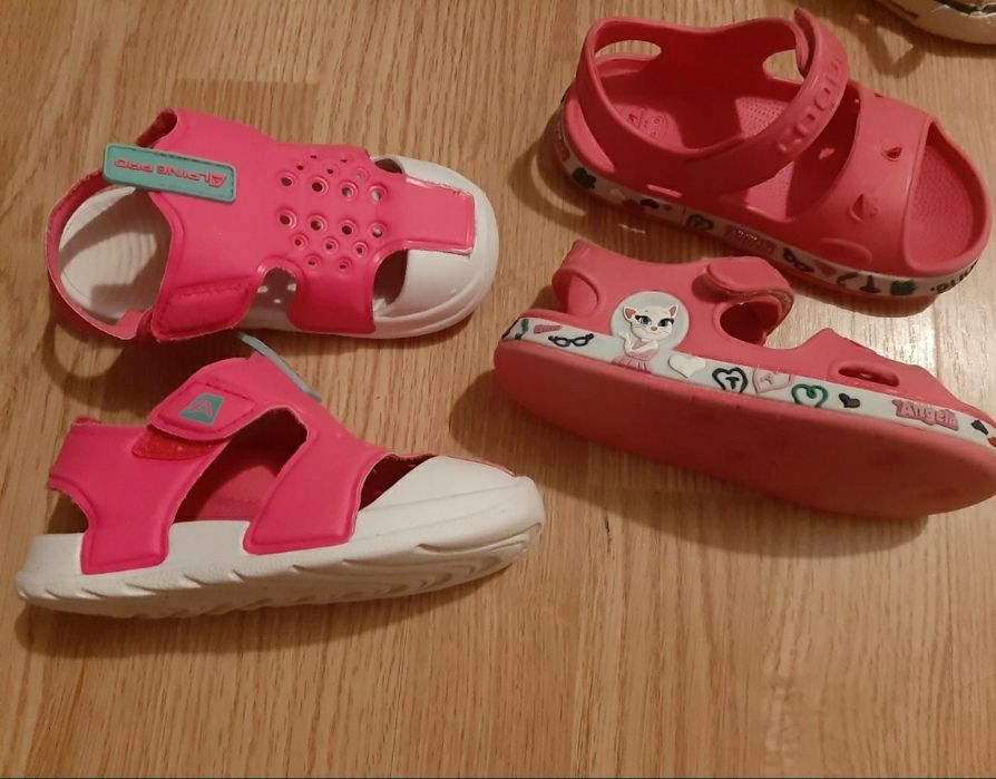 Lot incaltaminte marimea 25 Crocs, Zara, sandale, pantofi, tenisi. 
Pa