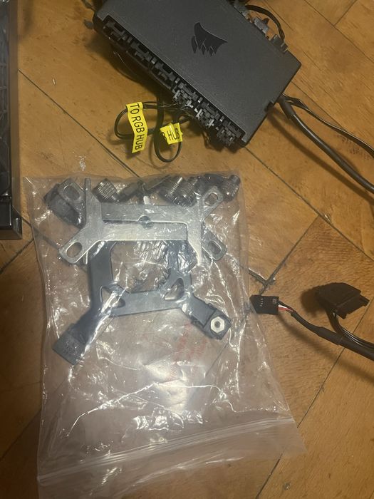 Corsair iCUE H150i ELITE CAPELLIX cooler CPU lichid
