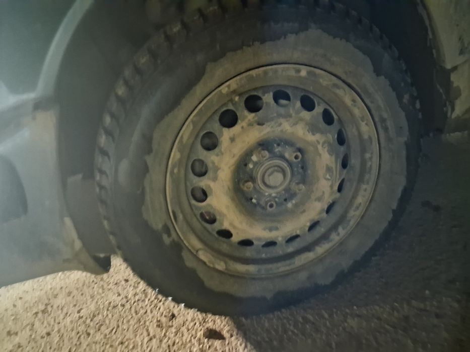 15 ке 4 дискы сатылады