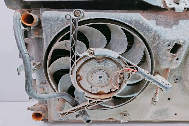 Radiator Racire Apa + Electroventilator  701121207B/ZSB701121205 Volk