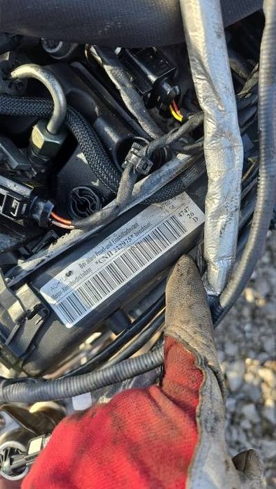 Продавам мотор и кутиа автомат 4/4 q5 2014 година