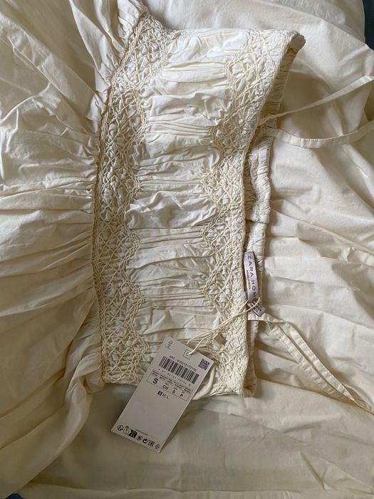 Дълга Бежова рокля Zara S