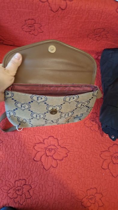 Geantă crossbody PRHA
