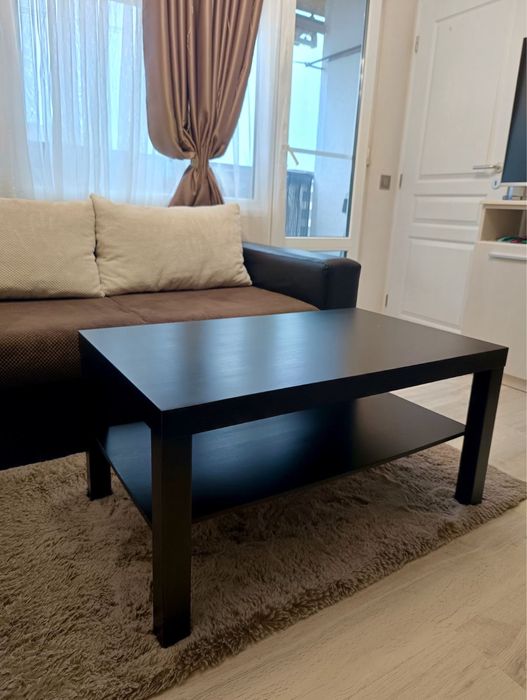 Ъглова холна гарнитура с фунция за сън + холна масичка