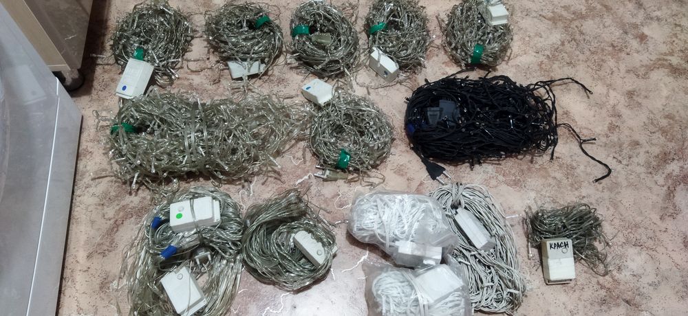 Продам новогодние гирлянды.