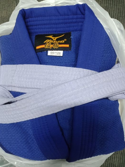 Продам кимоно Дзюдо бу.