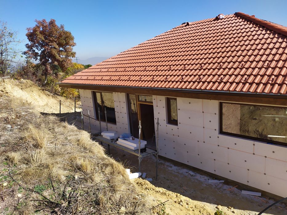 Ремонт на покриви.Отстратяване на течове.