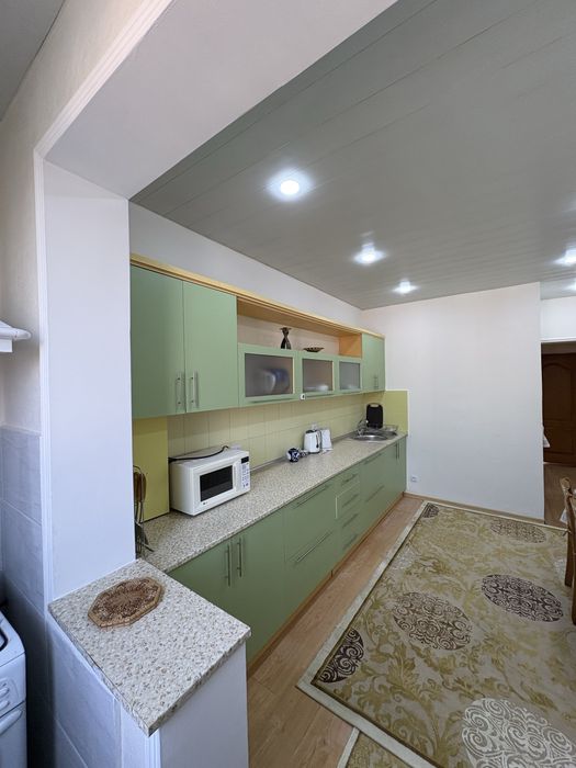 Сдается 2х ком квартира Ойбек