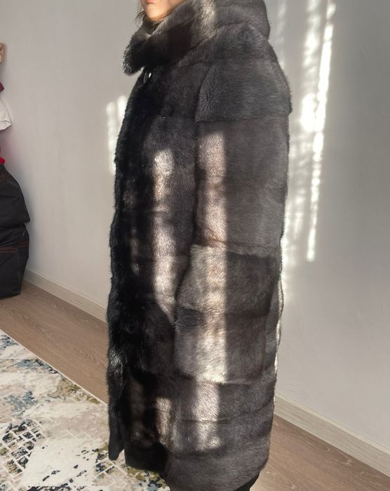 Норковая шуба цвет графит