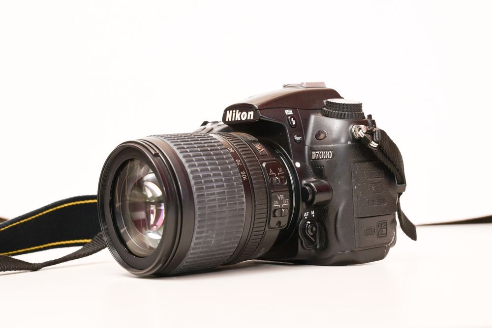 Nikon d7000 + 18-105 vr