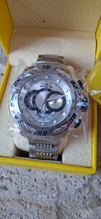 Ceas de mana Invicta Speedway model 25479