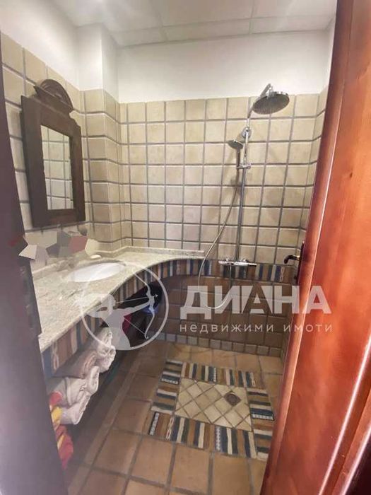 Продава се Тристаен апартамент в Пловдив, Център - 90 кв.м за 2767 €/кв.м - Снимка #9