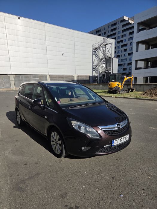OPEL Tour
