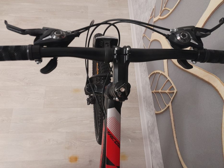 Велосипед спортивный.