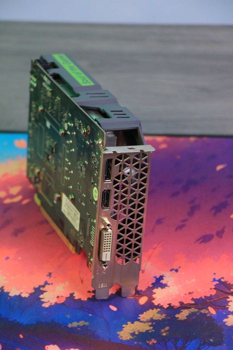 AXLE GTX1650 4GB li video karta arzon narxda sotiladi