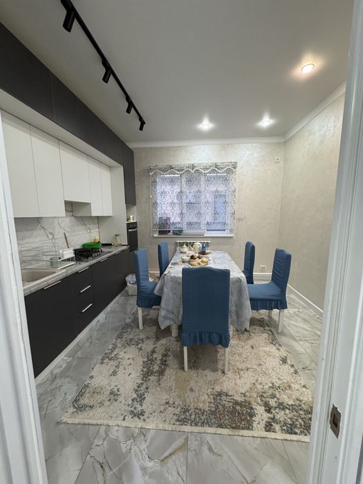 Продается дом , с доходом в месяц 300 тыс