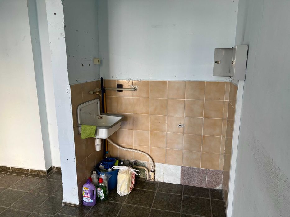 Дава се под наем Офис в София, Модерно предградие - 14 кв.м за 117.3 € - Снимка #2