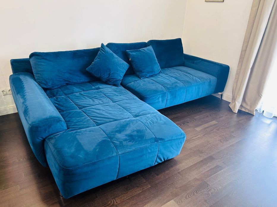 Vând canapea confortabilă cu ladă de depozitare si sezut - 280x180 cm