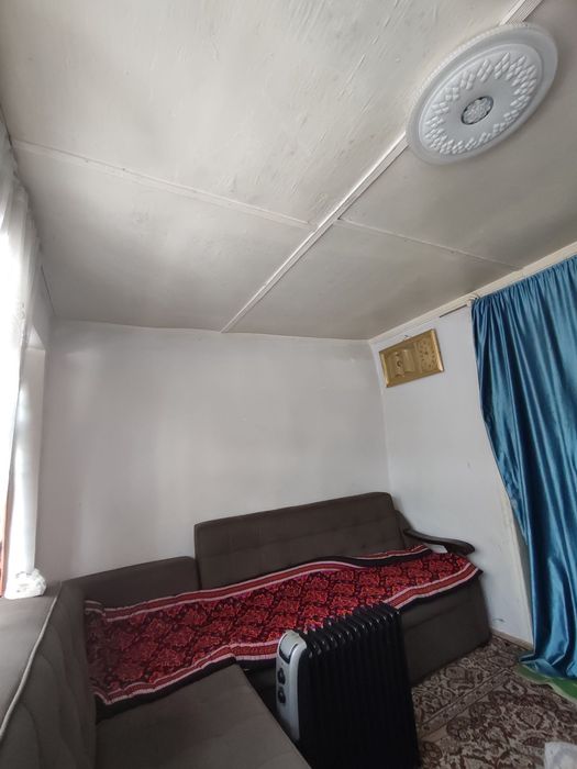 SROCHNO sotiladi ozimzan uy